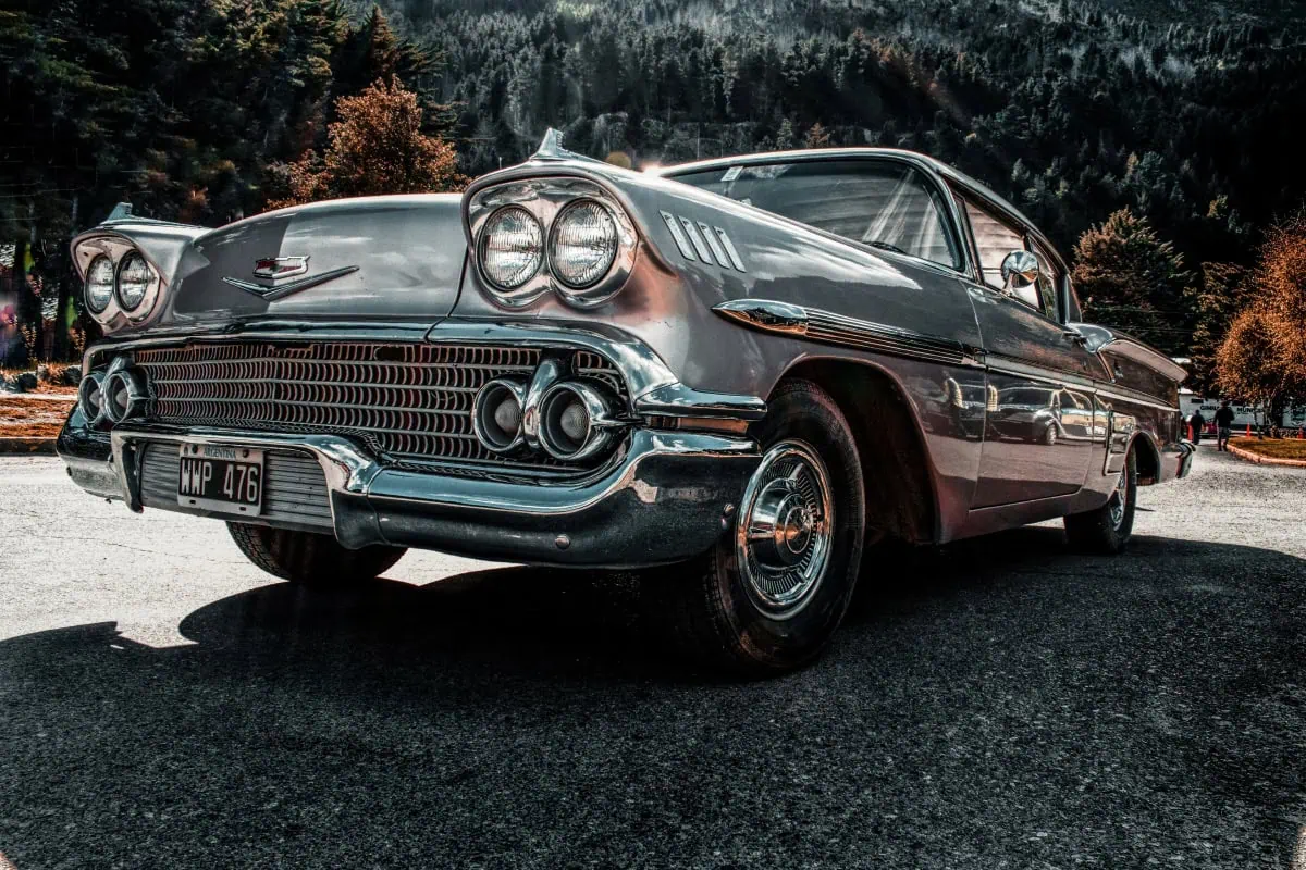 Chevrolet Malibu silver 01