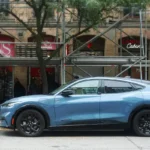 Tesla Model 3 blue 02